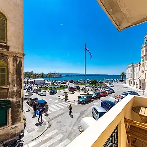 Riva Guest house